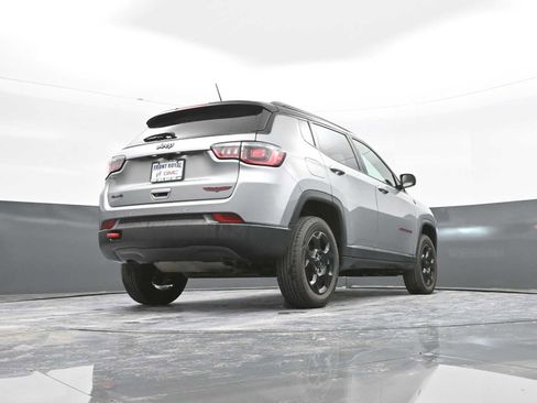 Used 2023 Jeep Compass Trailhawk image 40