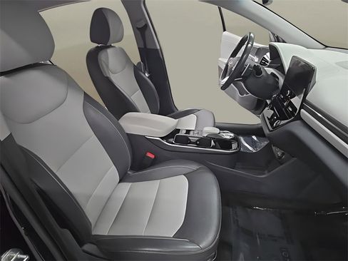 Used 2020 Hyundai Ioniq Limited image 20