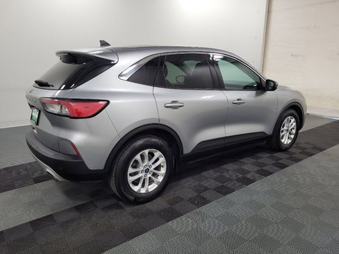 Used 2021 Ford Escape SE FWD image 10