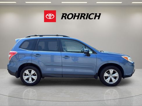 Used 2016 Subaru Forester 2.5i Limited w/ Popular Package #1 AWD/4WD image 5