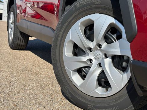 Used 2023 Toyota RAV4 LE image 2