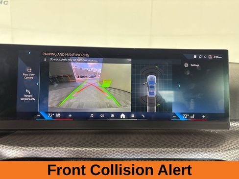 Used 2025 BMW 330i xDrive Sedan image 16