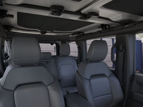 New 2026 Ford Bronco Outer Banks w/ Sasquatch Package AWD/4WD image 12
