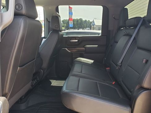 Used 2021 GMC Sierra 3500 SLT AWD/4WD image 13