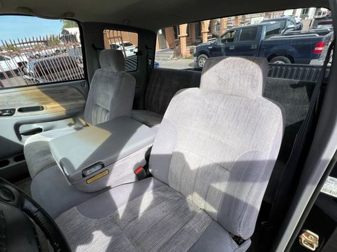 Used 1997 Dodge Ram 3500 Truck 4x4 Club Cab image 19