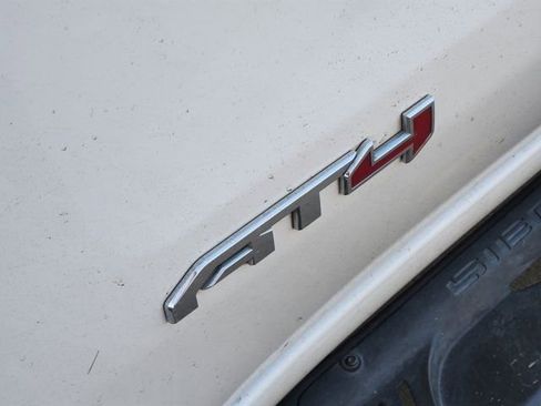 Used 2024 GMC Sierra 1500 AT4 w/ Technology Package image 10