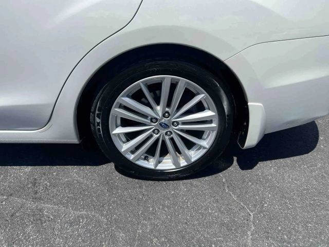 Used 2015 Subaru Impreza 2.0i Limited AWD/4WD image 12
