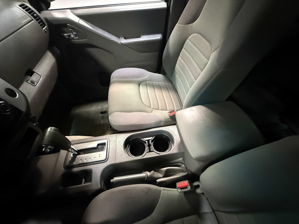 Used 2015 Nissan Frontier S RWD image 82