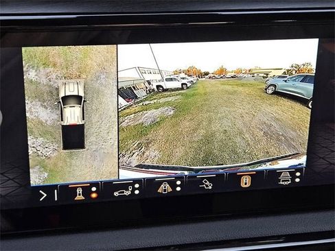 New 2026 GMC Sierra 2500 AT4 image 20