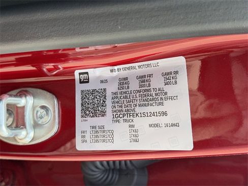 New 2025 Chevrolet Colorado ZR2 w/ Midnight Edition image 30