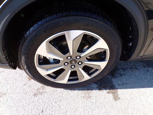 Certified 2025 Ford Escape Platinum image 5