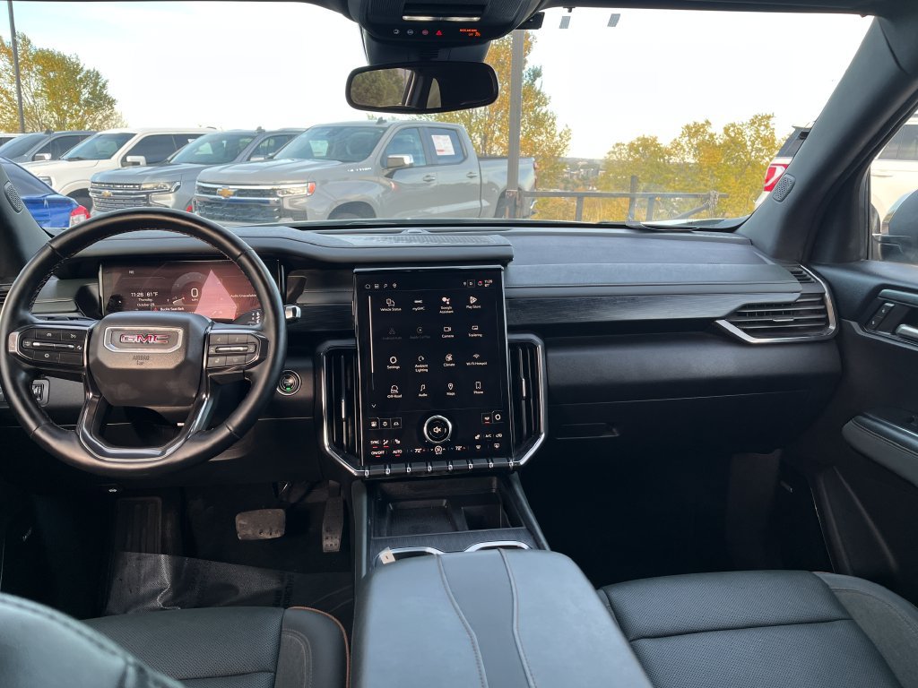 Used 2025 GMC Acadia AT4 AWD/4WD image 18