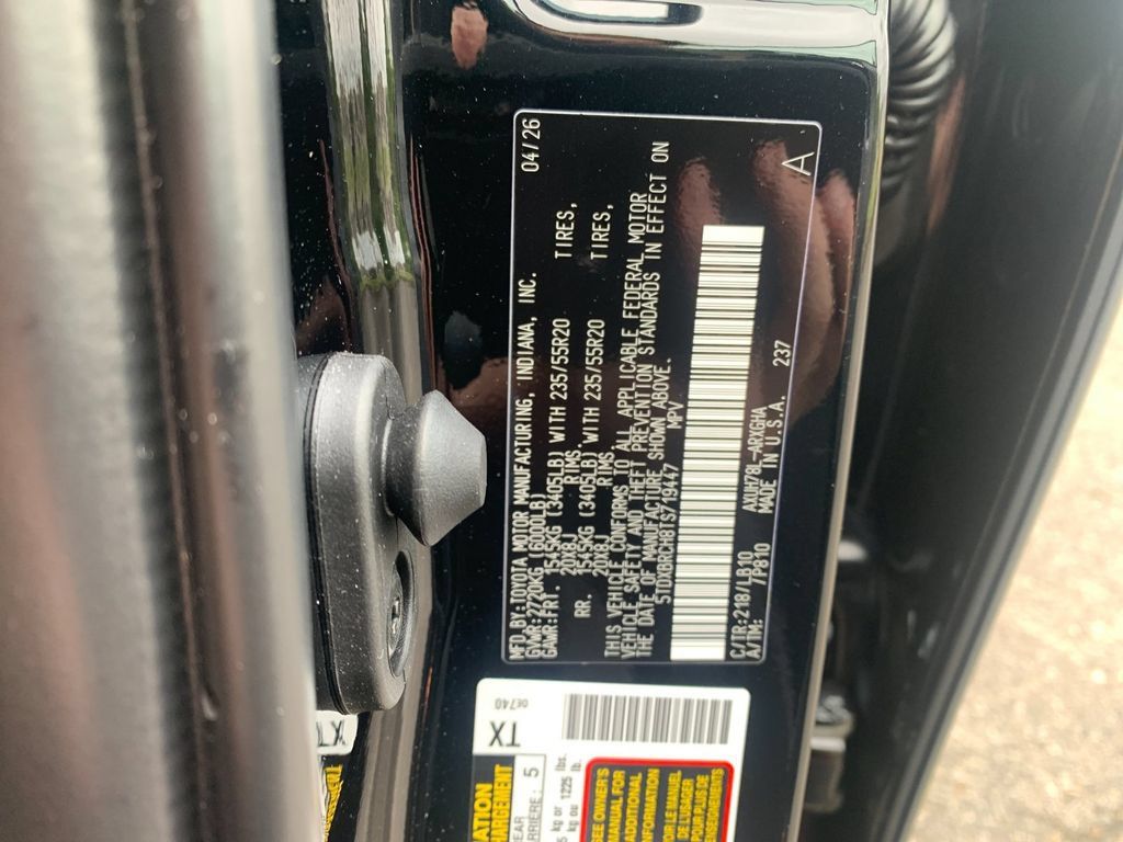New 2026 Toyota Highlander Limited AWD/4WD image 36