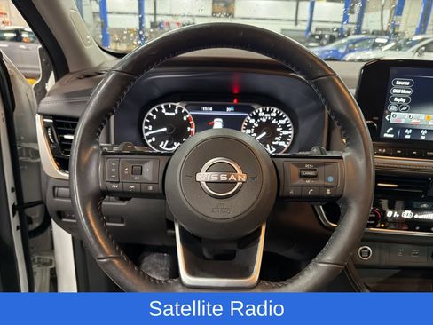 Used 2022 Nissan Rogue SL w/ SL Premium Package image 11