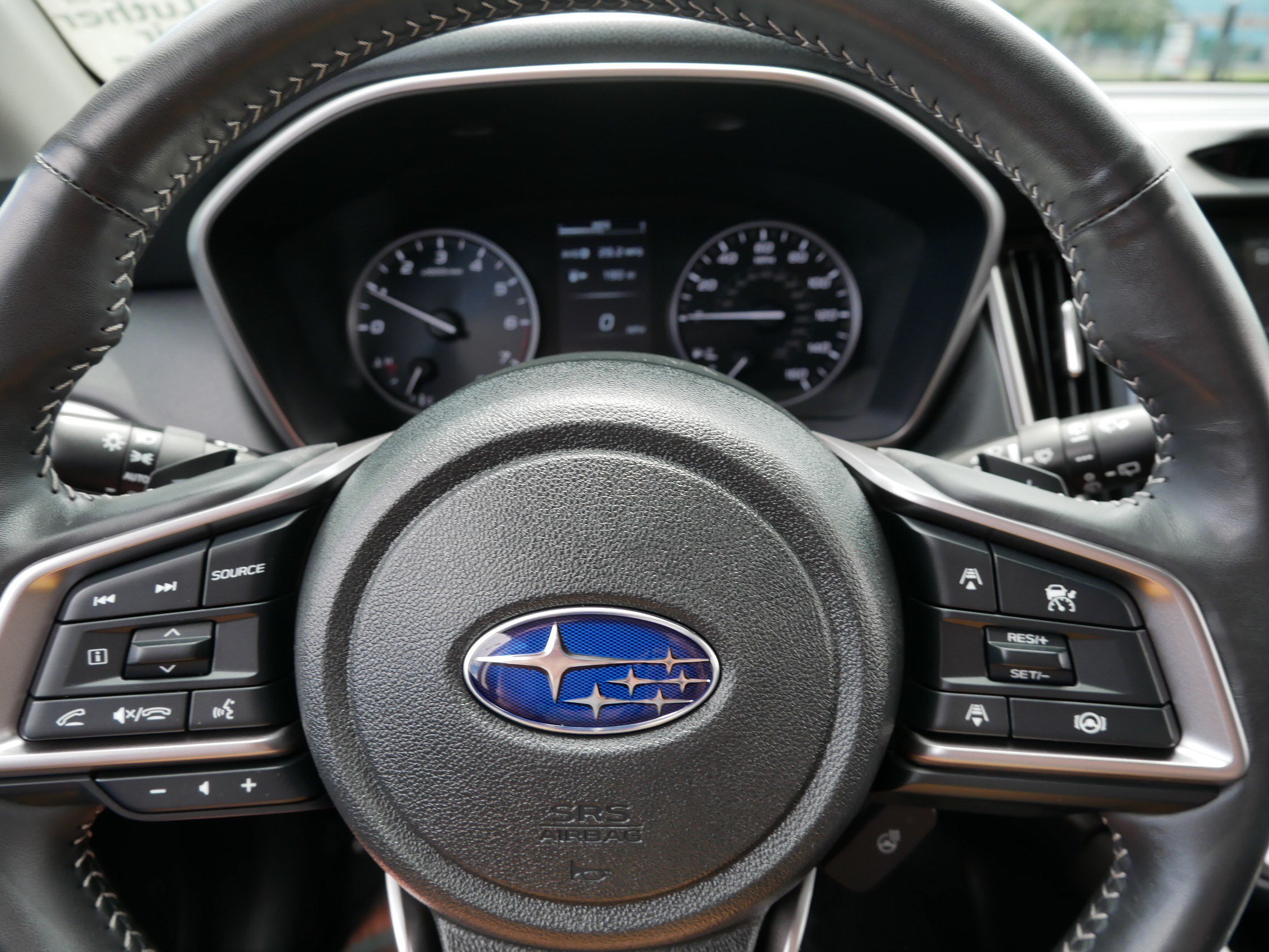Used 2025 Subaru Outback Touring w/ Tech Package 3 AWD/4WD image 25