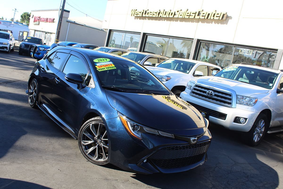 Used 2019 Toyota Corolla XSE FWD image 51