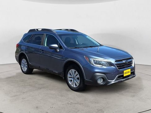 Used 2018 Subaru Outback 2.5i Premium w/ Protection Package #1 AWD/4WD image 7