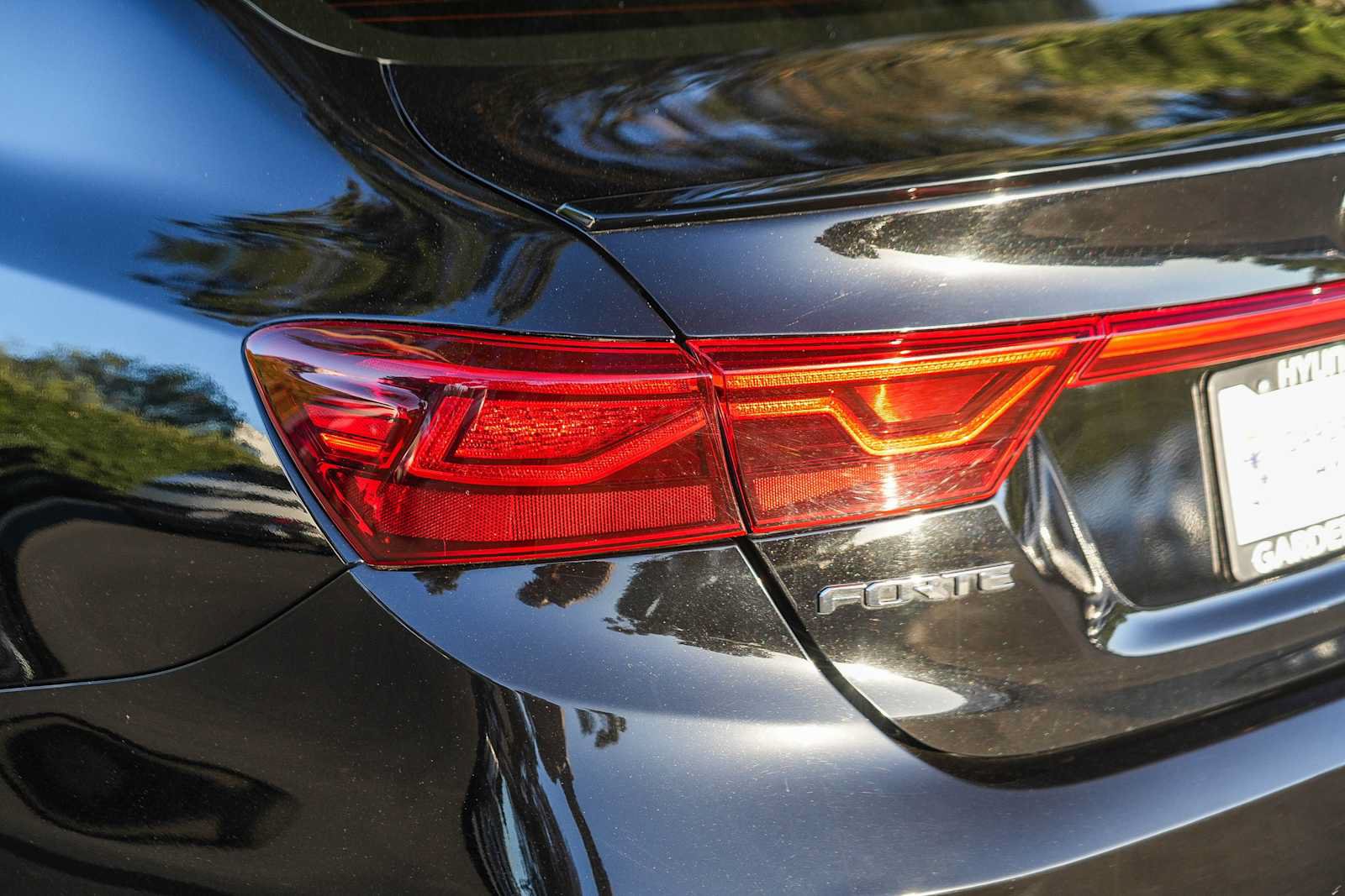 Used 2021 Kia Forte GT FWD image 9