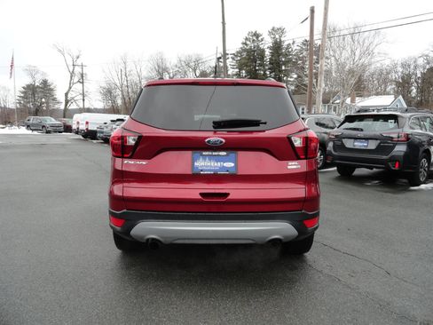 Used 2019 Ford Escape SEL image 6