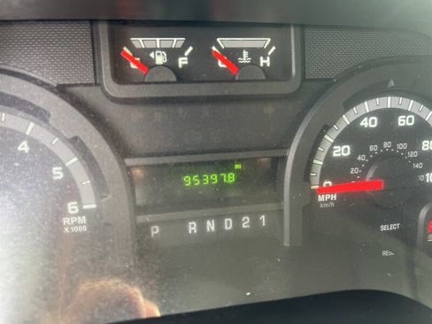 Used 2013 Ford E-150 and Econoline 150 E-150 image 6