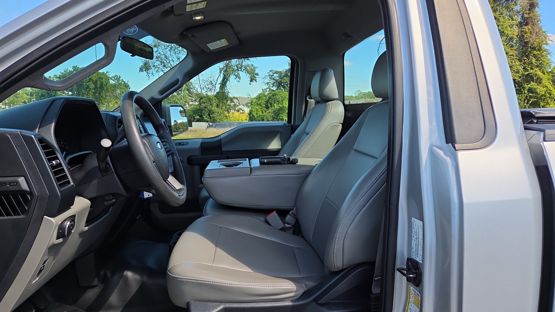 Used 2016 Ford F150 XL w/ Equipment Group 101A Mid RWD image 21