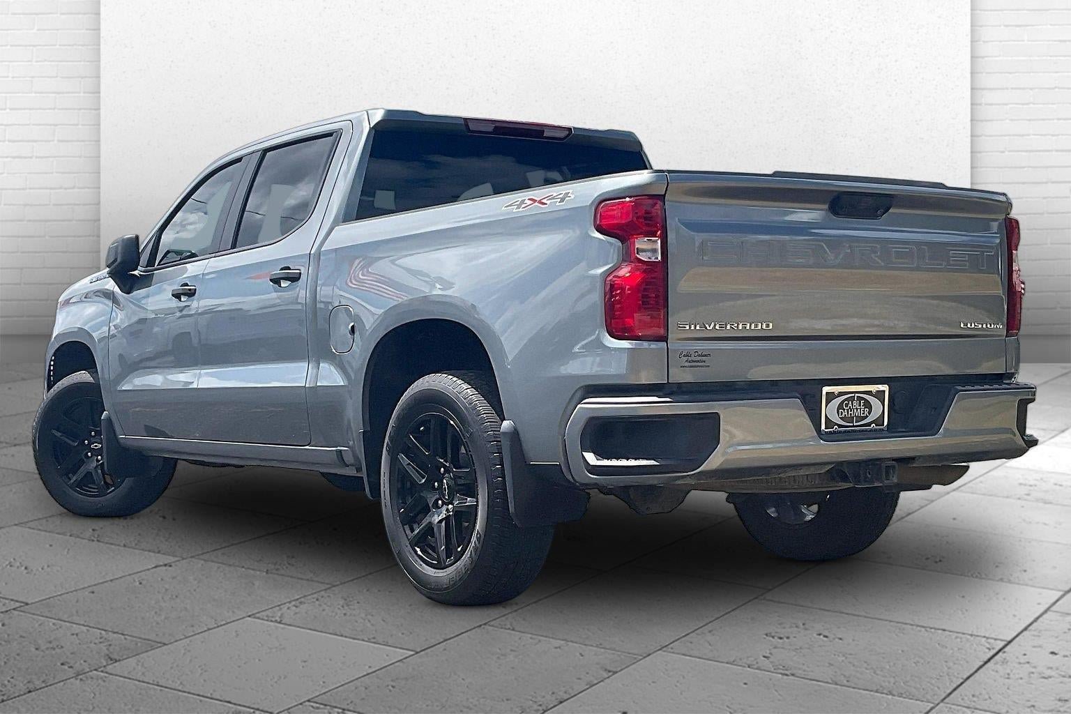 Used 2025 Chevrolet Silverado 1500 Custom w/ LPO, Dark Essentials Package AWD/4WD image 11