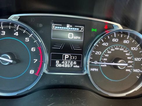 Used 2017 Subaru Forester 2.0XT Touring AWD/4WD image 7