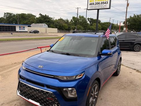 Used 2021 Kia Soul GT-Line FWD image 1