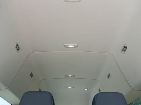 Used 2025 Ford Transit 350 XL RWD image 8