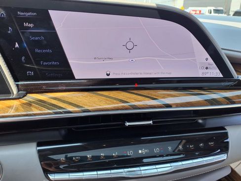 Certified 2023 Cadillac Escalade Premium Luxury Platinum image 35