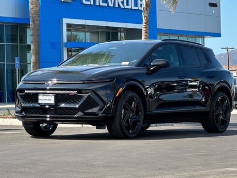 New 2025 Chevrolet Equinox EV RS image 8