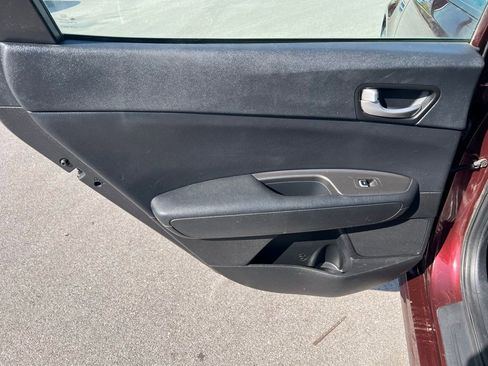Used 2018 Kia Optima LX FWD image 19