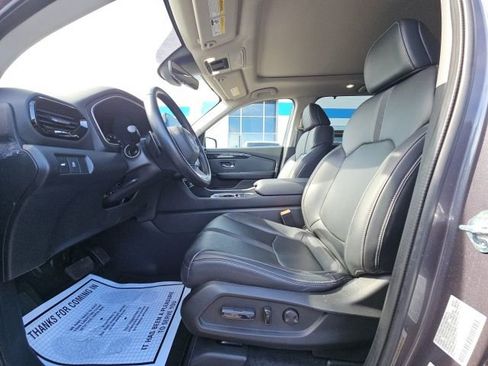 Certified 2023 Honda Pilot Touring image 11