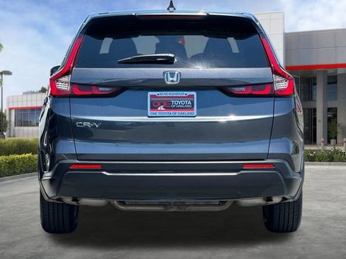 Used 2026 Honda CR-V EX image 5