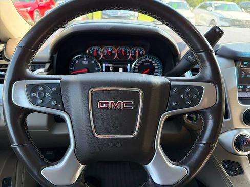 Used 2019 GMC Yukon SLT w/ Open Road Package RWD image 35