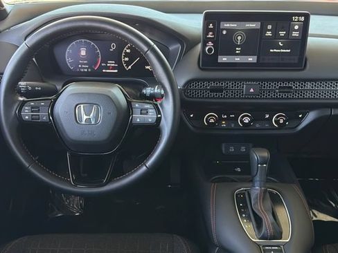 Certified 2026 Honda HR-V Sport image 18
