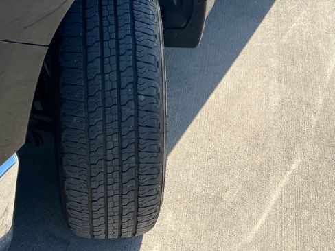 Used 2022 RAM 1500 Big Horn image 9