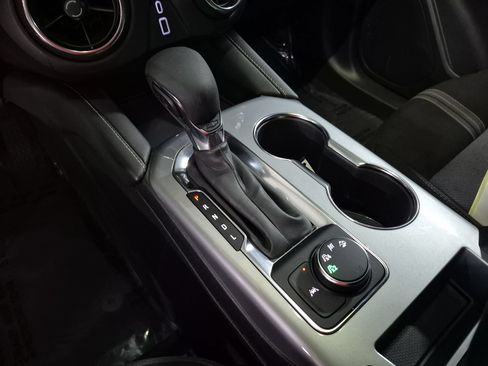 Certified 2025 Chevrolet Blazer LT AWD/4WD image 16