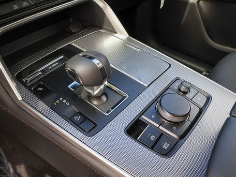 New 2025 MAZDA CX-70 Plug-In Hybrid w/ Premium Pkg image 34