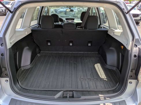 Used 2018 Subaru Forester 2.5i AWD/4WD image 15