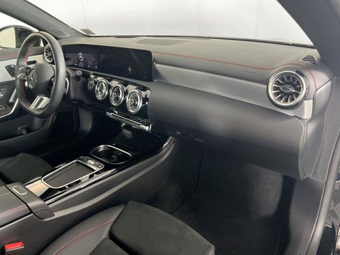 Certified 2026 Mercedes-Benz CLA 250 4MATIC image 28