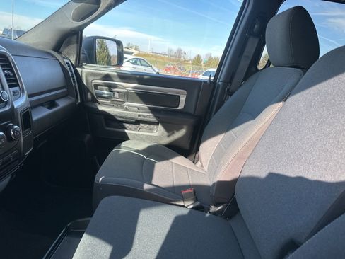 Used 2024 RAM 1500 Classic Warlock image 29