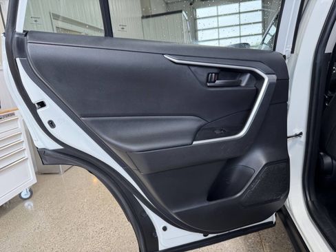 Used 2022 Toyota RAV4 LE w/ Carpet Mat Package (TMS) FWD image 24