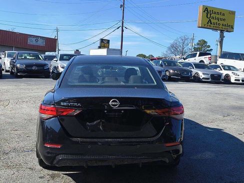 Used 2024 Nissan Sentra S image 6