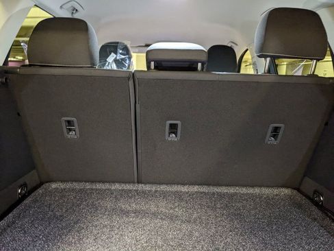 New 2026 Volkswagen Tiguan S image 25