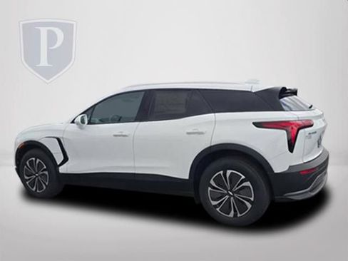 New 2026 Chevrolet Blazer EV LT AWD/4WD image 9