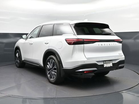 New 2027 INFINITI QX60 Luxe w/ Cargo Package FWD image 5