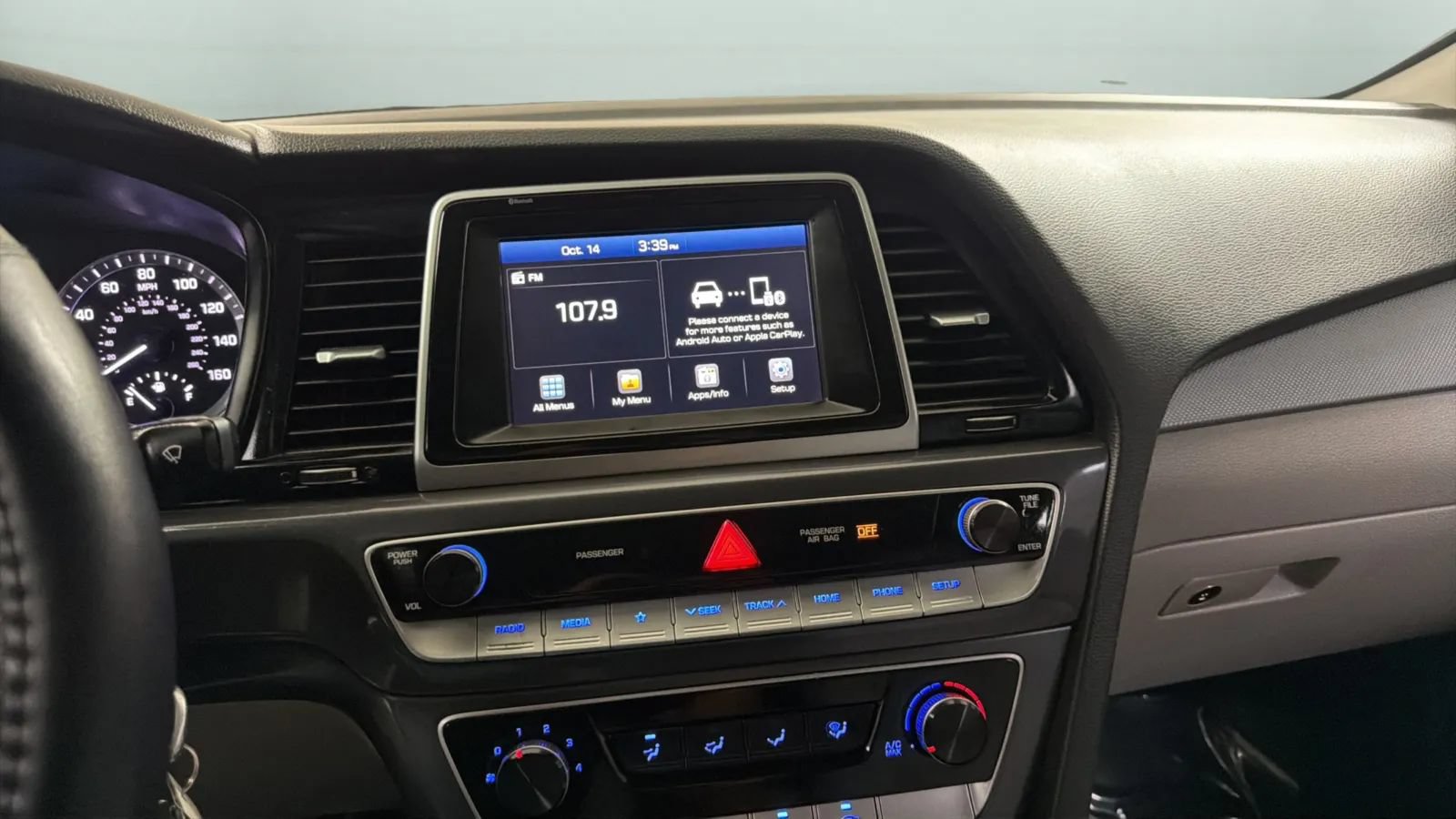 Used 2018 Hyundai Sonata SE w/ Cargo Package FWD image 13