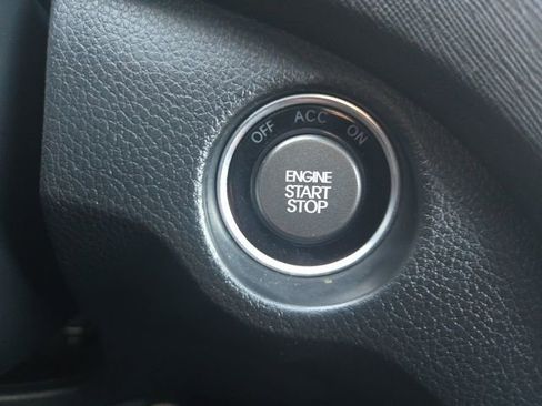 Used 2015 Hyundai Santa Fe Limited w/ Option Group 04 image 30