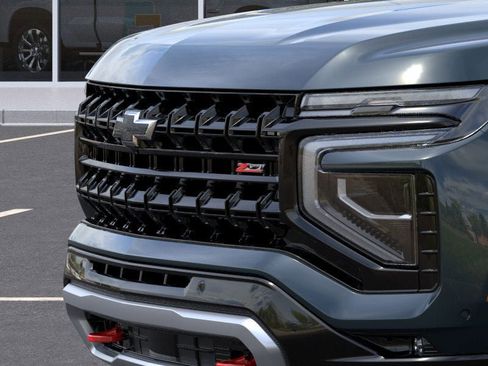 New 2026 Chevrolet Suburban Z71 w/ Z71 Off-Road Package image 37